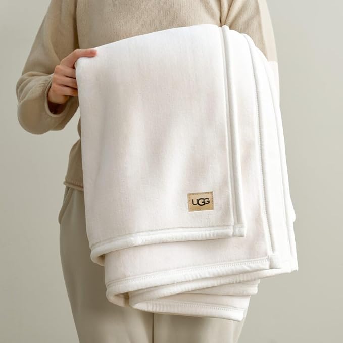 UGG Coco Twin Fleece Blanket for Bed – Luxury Oversized Throw & Cozy Room Decor, House Warming Gifts or Luxurious Birthday Gifts for Women, 68" x 92", White Snow