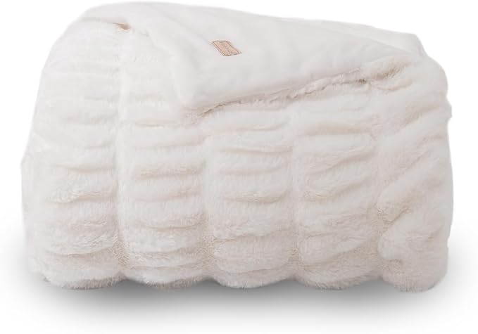 EVERGRACE Luxurious Soft Faux Rabbit Fur Throw Blanket, Cozy Fuzzy Plush Warm Throws for Couch Bed Sofa Chair Home Decor, Ruched Bubble Fluffy Blanket with Reversible Velvet, 50" x 60", Ivory White