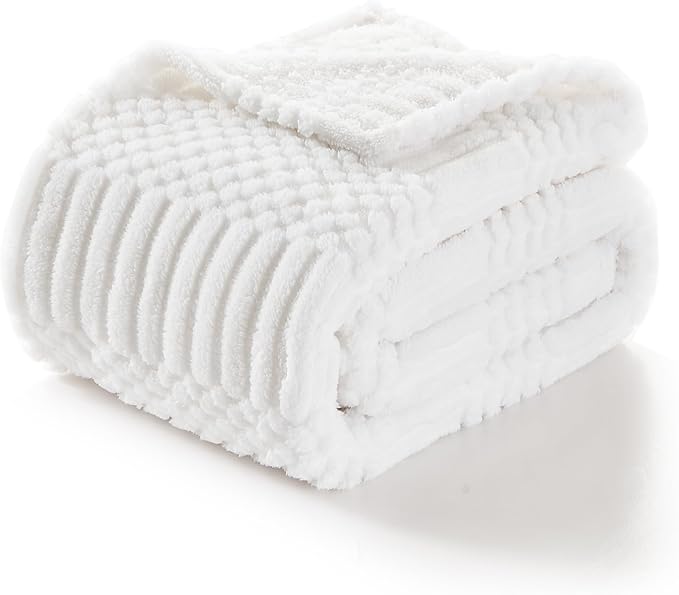 lifein Throw Blanket for Couch-White Boho Throw Blanket, Cream Soft Fleece Plush Lightweight Blankets&Throws for Spring, Fuzzy Decorative Blankets for Livingroom Bed Sofa Chair (50x60, White)