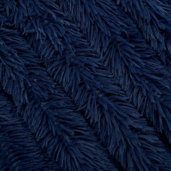 Ultra-Soft Plush Blanket – Luxurious Furry Throw for Bed, Sofa, or Couch – Super Cozy & Warm – Navy Blue (63x79 Inches)
