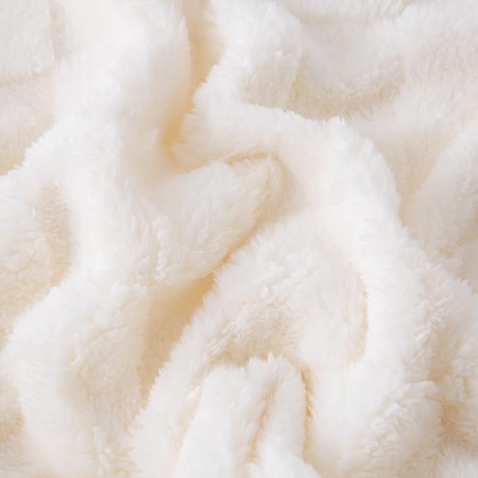 Cream White Fleece Throw Blanket 108”×90” for Couch Sofa Bed,Super Soft Cozy Plush Microfiber Flannel Blanket with 3D Checkered Design Lightweight for Adults,Woman,Girls