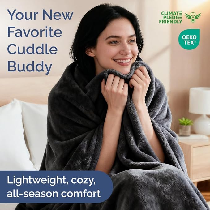 Ultra Soft Fleece Blanket Queen Size - Flannel Fleece Luxury Queen Blanket - Lightweight for Couch Bed Chair - Thick, Warm and Breathable - All Season Cozy Fuzzy, Anti-Static Microplush Bedding, Black