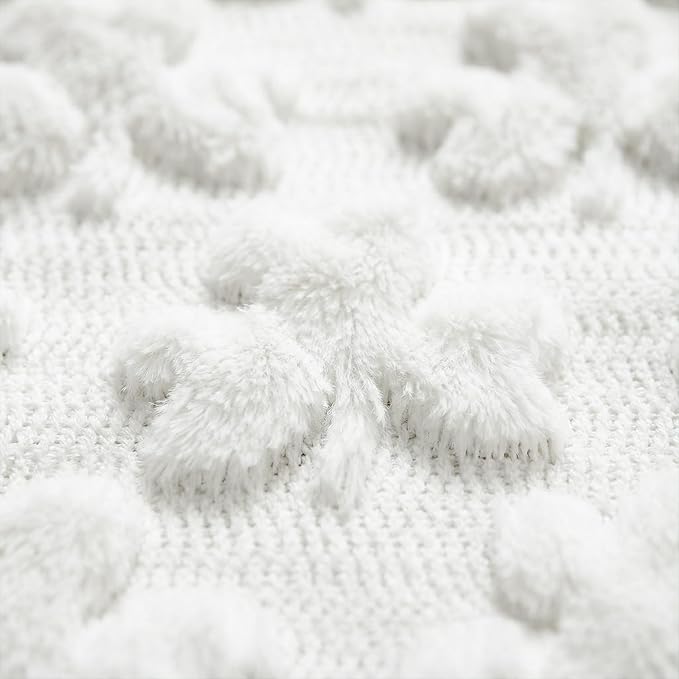 Horaldaily St. Patrick's Day Solid Blanket Throw, White Shamrock Soft Fuzzy Plush Faux Fur Cozy Blankets for Couch Sofa Bed Lounging, Ideal Gifts for Kids Adults Wife Self, 50x60