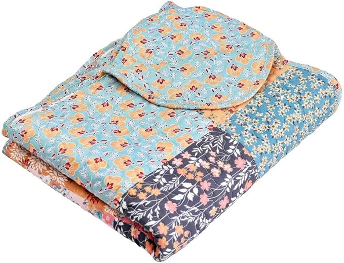 Greenland Home Carlie Modern Floral Quilt, Tapestry & Throw Blanket, 50 x 60 inches, Calico Patches