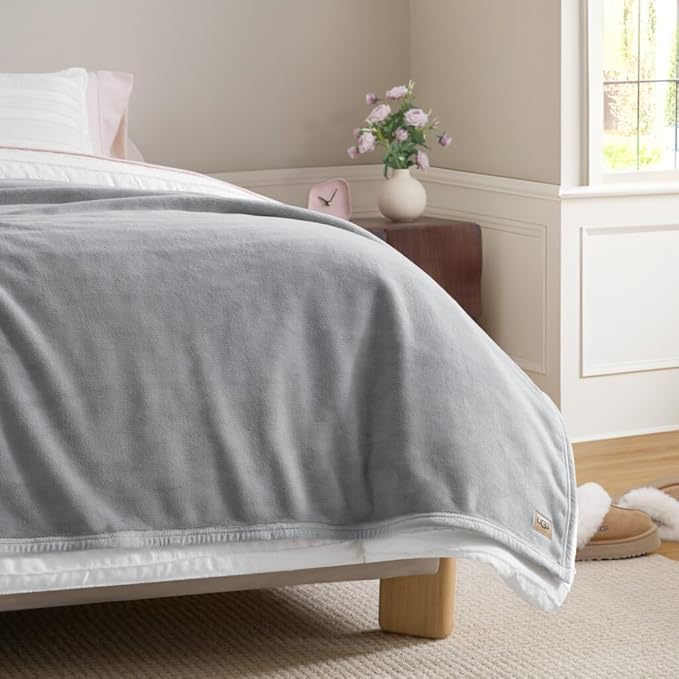 UGG Coco Queen Fleece Blanket for Bed – Luxury Room Decor, Plush & Warm Queen Blanket for Bed, Gifts for Teens and Women, 90" x 92", Seal Gray