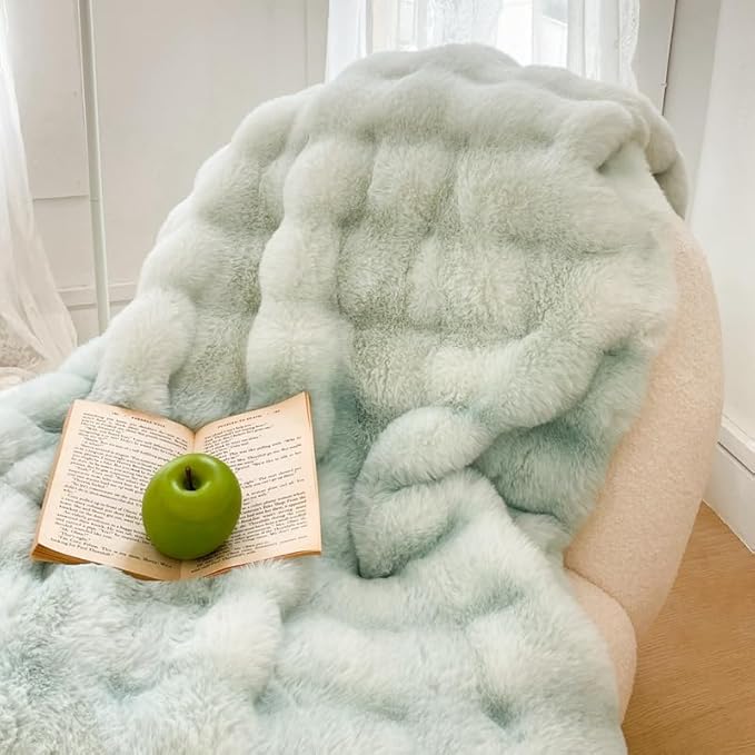 H&D Faux Fur Throw Blanket for Couch,Fluffy Cozy Soft Plush Luxury Thick Fuzzy Fleece Blanket for Couch Bed Sofa Bedroom Living Room,Comfy Bubble Blanket(Sage Green, Queen (80"x90"))