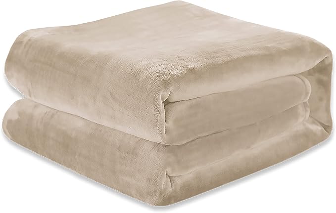 Elegant Comfort Luxury Velvety Feel Blanket, All-Season Lightweight Blanket, Ultra Plush, Soft, Cozy-Fuzzy Flannel Fleece for Couch, Sofa, Bed, Travel, Solid Design, Full/Queen, Cream-Beige