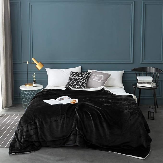 LBRO2M Sherpa Fleece Bed Blanket King Size Super Soft Fuzzy Plush Warm Cozy Fluffy Microfiber Couch Throw Velvet Double Reversible Luxurious Blankets,Black