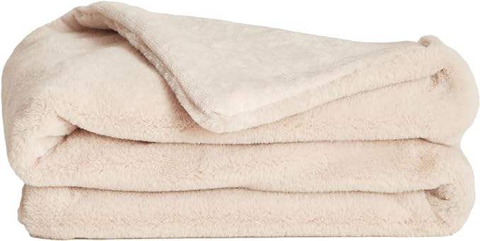 UnHide Lil’ Marsh Faux Fur Blanket - Lightweight, Soft Throw Blanket - Machine Washable - Ideal for Bed, Couch, or Reading Chair- X-Small (34" x 44") Beige Bear