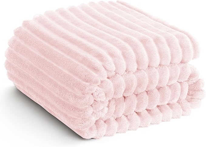 Soft Pink Twin Blanket for Bed - Cozy Warm Fleece Blanket for Girls Women, Fluffy Soft Bed Blankets Graduation Birthday Gifts for Her Him, Spring Home School Dorm Decor, Pink, 60x80 Inches