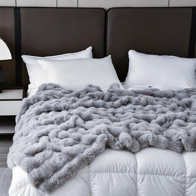 H&D Faux Fur Throw Blanket for Couch,Fluffy Cozy Soft Plush Luxury Thick Fuzzy Fleece Blanket for Couch Bed Sofa Bedroom Living Room,Comfy Bubble Blanket(Gray, Full (70"x80"))