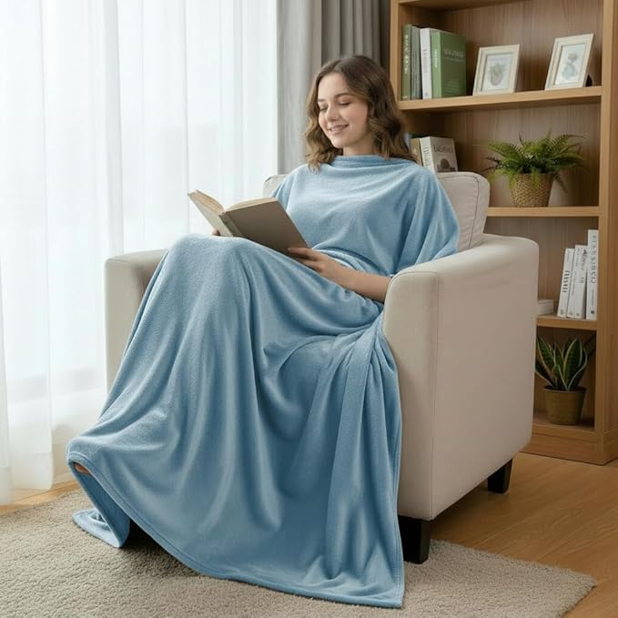Fleece Blanket Full/Queen - 80x90 Inch Lightweight & Buttery-Soft Throw for Bed, Sofa, Camping | 300GSM Cloud-Touch Microfiber | Cozy Essentials for Travel & Movie Nights, (Light Blue)