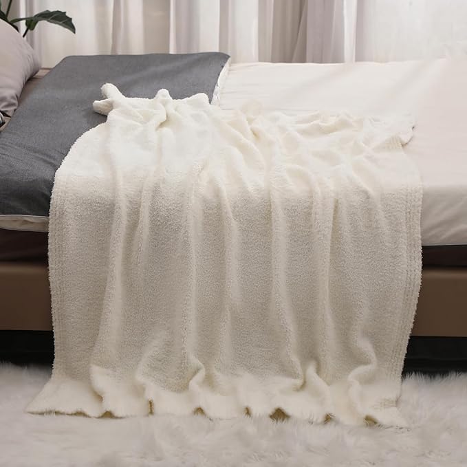 bearberry Super Soft Fluffy Throw Blanket Lightweight Cozy Warm Throw Blankets for Couch Bed Sofa All Season(Cream, 40”x50”)