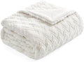 Cozy Bliss Faux Fur Textured Throw Blanket for Bed Super Soft Fuzzy Couch Blanket Gift for Women Premium 3D Ribbed Jacquard All Season Use Cream White Zigzag 60"*80"