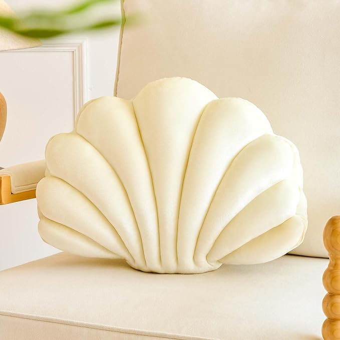 Lfsaaj Cream Seashell Throw Pillows, Shell Shaped Throw Pillows, 13 Inch Soft Velvet Home Decorative Pillow Plush Cushion for Bed Couch Living Sofa Room Decor Accent Throw Pillow