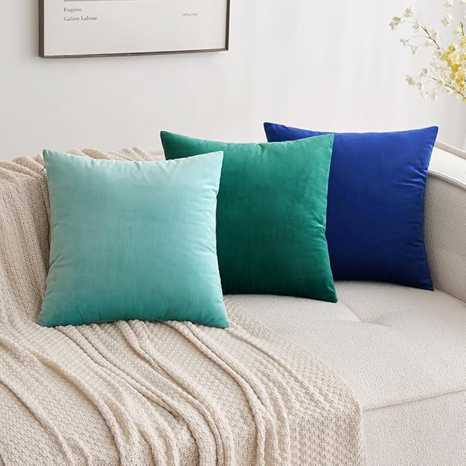 MIULEE Velvet Throw Pillow Covers 20x20 Inch, Pack of 2 - Royal Blue, Soft Solid Decorative Pillow Covers Cushion Cases Modern Luxury Home Decor for Couch Sofa Bedroom Livingroom