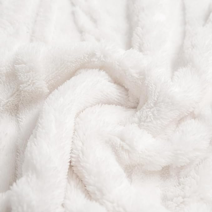 YUSOKI Queen Size Blanket Single Layer,Weight(4.4lb),370GMS-3D Stylish Design for Gift Home Decor (Ivory,90"x90")
