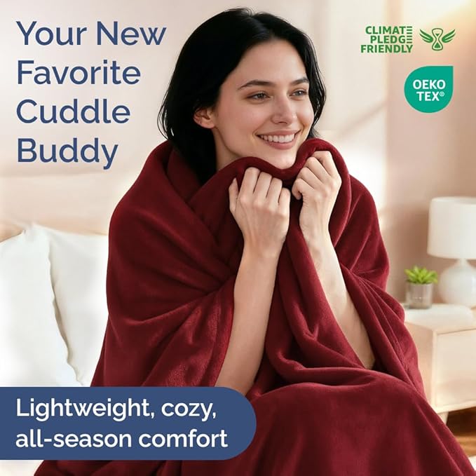 Ultra Soft Fleece Blanket Queen Size - Flannel Fleece Luxury Queen Blanket - Lightweight for Couch Bed Chair - Thick, Warm & Breathable - All Season Cozy Fuzzy Anti-Static Microplush Bedding, Burgundy