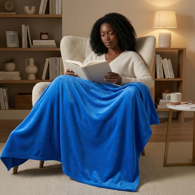 Fleece Blanket Full/Queen - 80x90 Inch Lightweight & Buttery-Soft Throw for Bed, Sofa, Camping | 300GSM Cloud-Touch Microfiber | Cozy Essentials for Travel & Movie Nights, (Blue)