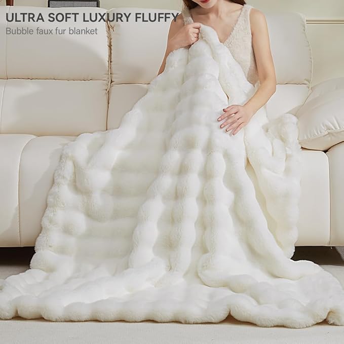 Soft Faux Rabbit Fur Throw Blanket Luxury Super Comfy Double Sided Ultra Cozy Thick Warm Fluffy Blanket for Couch Chair Sofa Bed Living Room Camping, Plush Fuzzy Bubble Blanket, 970 GSM, 50''x60''