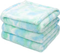 Fleece Blanket Green Throw Blanket - 300GSM Throw Blanket for Couch Soft Fuzzy Plush Cozy Blankets, Spring Home Decor
