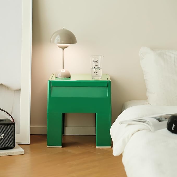Nightstand Bedside with Storage Space, Multifunctional Colorful Plastic End Table Small Side Table for Bedroom, Dorm and Small Spaces, Easy Assembly(14.7" D x 11.8" W x 15.8" H, Green)