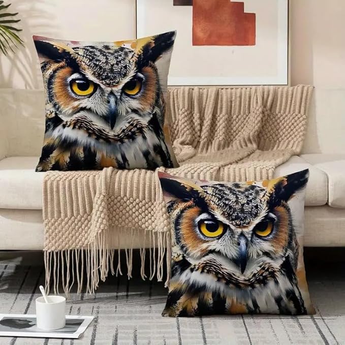 2pcs Decorative Throw Pillow Cover with Realistic Great Horned Owl Print, Nature Wildlife Theme Home Decor Cushion Case，18x18 Pillows Linen Pillowcase
