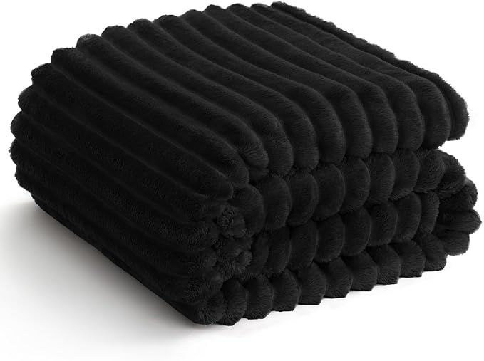 Soft Black King Size Blanket for Bed - Cozy Warm Bedding Fleece Blanket for Men Women, Large Lightweight Sofa Couch Cover Bed Blankets for Her Him, Spring Home Room Decor, Black, 108x90 Inches
