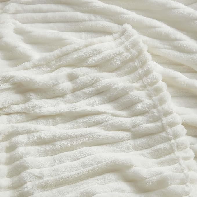 Nestl White Blanket Queen Size for Bed - Cozy Warm Fuzzy Blankets for Women, Plush Large Fleece Throws for Girls - Off White, 90 x 90 Inches