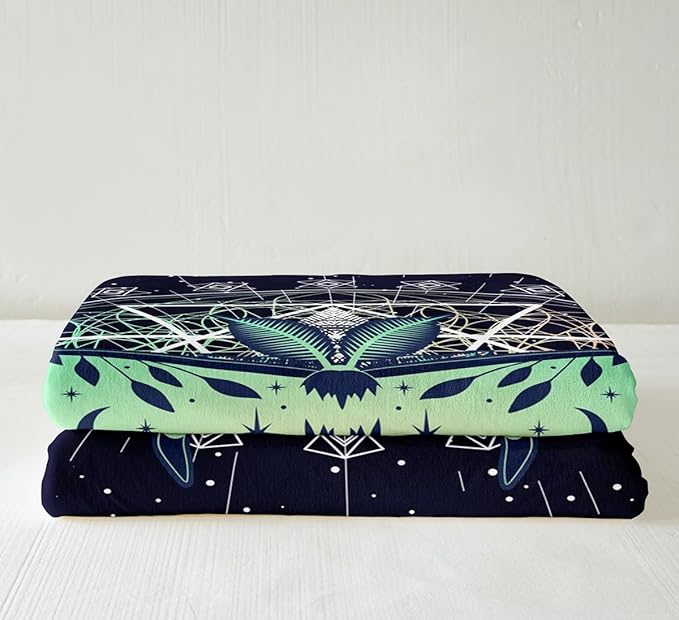 Death Moth Plush Blanket Throw Butterfly Animal Sherpa Blanket Fantasy Zodiac Galaxy Fleece Blanket For Boys Girls Gothic Skeleton Boho Fuzzy Blanket Sofa Couch Chair Decor Twin 60"x80" Gradient Green