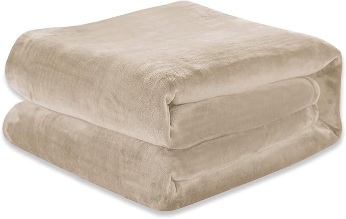 Elegant Comfort Luxury Velvety Softness Fuzzy Plush Micro-Velour Ultra-Soft Blanket, Twin/Twin XL, Cream-Beige