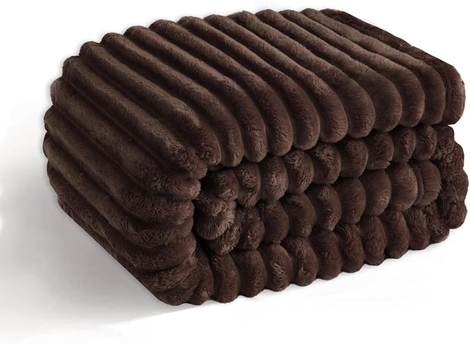 Bnuitland Super Soft Flannel Throw Blanket, 3D Striped Jacquard Fluffy Blanket for Bed,Sofa,Couch,Home Decor, 300GSM Fleece Lightweight Cozy Blanket for Adults and Kids, 60X80 inches Brown