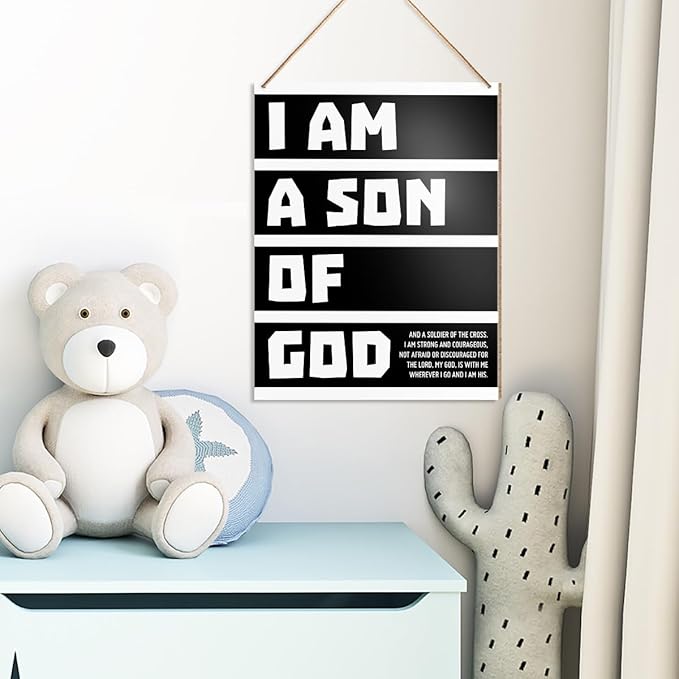 UDNADKEX Boy Room Wall Sign Hanging Decor, I Am a Son of God, Christian Nursery Boy Bedroom Teen Room Playroom Scripture Wooden Decor Nursery Bible Verse Decoration