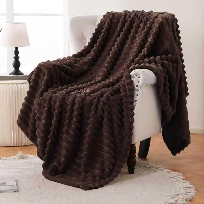 Bnuitland Super Soft Flannel Throw Blanket, 3D Striped Jacquard Fluffy Blanket for Bed,Sofa,Couch,Home Decor, 300GSM Fleece Lightweight Cozy Blanket for Adults and Kids, 60X80 inches Brown
