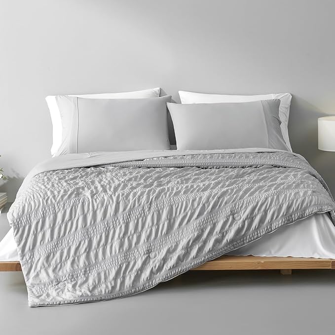 Cozy Bliss Seersucker Cooling Comforter Queen Size, Q-Max 0.45 Reversible Lightweight Cooling Blanket, Breathable Silk Smooth Summer Bedding Quilt for Hot Sleepers Night Sweats Light Grey