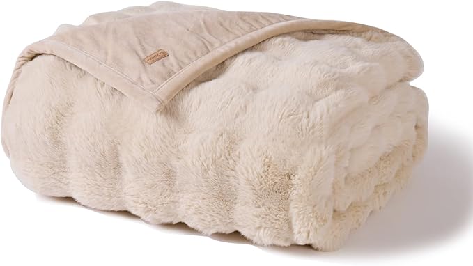 EverGrace Ultra Soft Luxury Fluffy Faux Rabbit Fur Throw Blanket, Thick Warm Bubble Throw for Bed, Cozy Plush Reversible Blankets for Couch, Chair, Sofa, Cream, 60x80 Inches