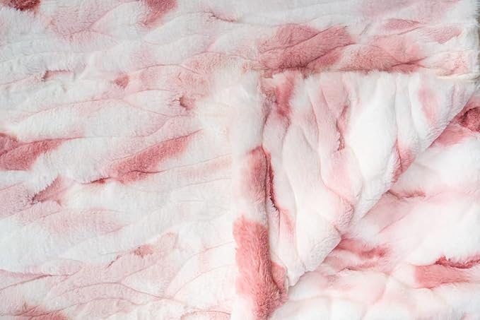 Super Soft Faux Fur Throw Blanket- Royal Luxury Cozy Plush Rose Pink Color Blanket use for Couch Sofa Bed Chair, Reversible Fuzzy Faux Fur Velvet Blanket 50 Inch x 60 Inch (Printed Pink)