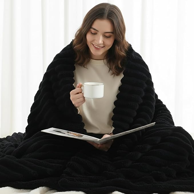 decorUhome Soft Fleece Black Throw Blanket for Couch, Cozy Fluffy Plush Flannel Striped Blanket for Sofa Bed, Lightweight Decorative Ribbed Fuzzy Blanket for Woman, 50x60 Inches