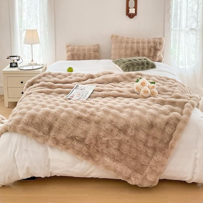 H&D Faux Fur Throw Blanket for Couch,Fluffy Cozy Soft Plush Luxury Thick Fuzzy Fleece Blanket for Couch Bed Sofa Bedroom Living Room,Comfy Bubble Blanket(Camel, Twin (60"x80"))