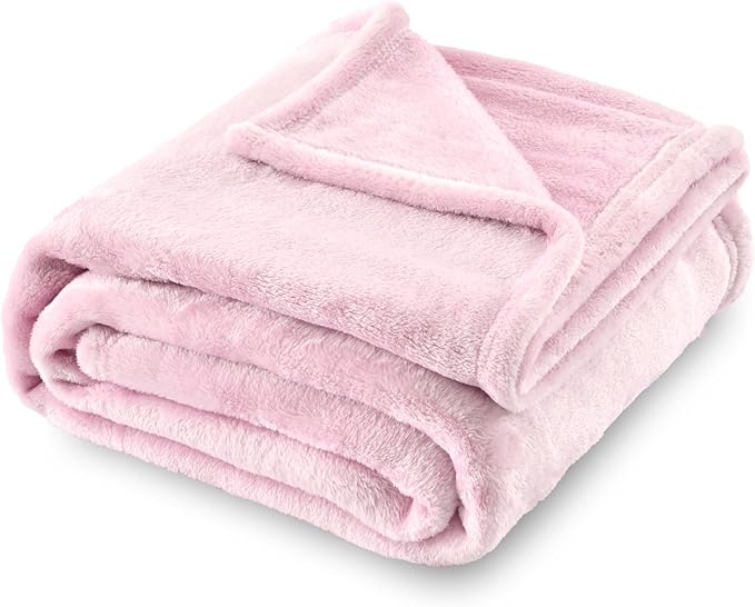 SOCHOW Flannel Fleece Blanket Twin Size, All Season Lightweight Super Soft Cozy Blanket for Bed or Couch, Light Pink, 60x80 inches
