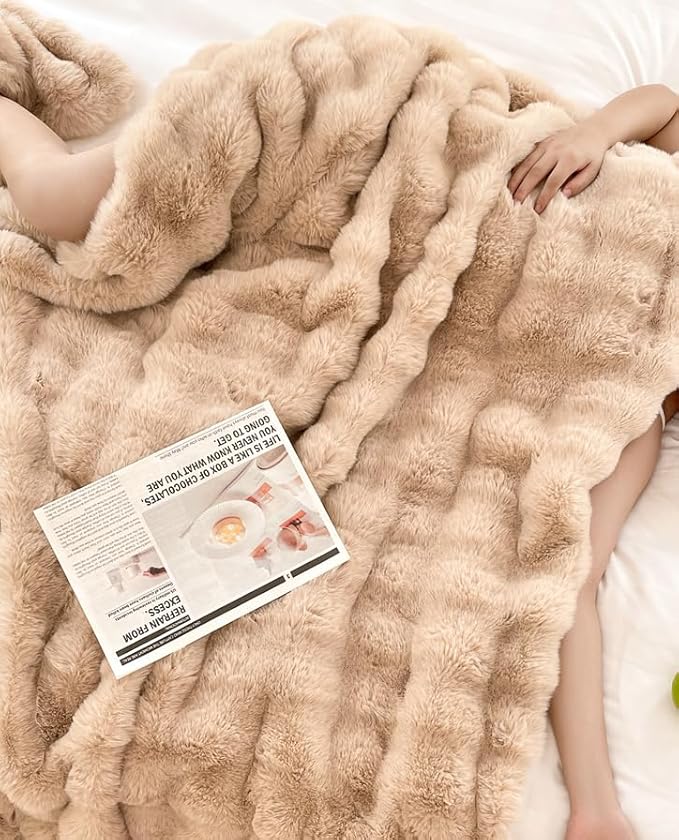 H&D Faux Fur Throw Blanket for Couch,Fluffy Cozy Soft Plush Luxury Thick Fuzzy Fleece Blanket for Couch Bed Sofa Bedroom Living Room,Comfy Bubble Blanket(Camel, Twin (60"x80"))