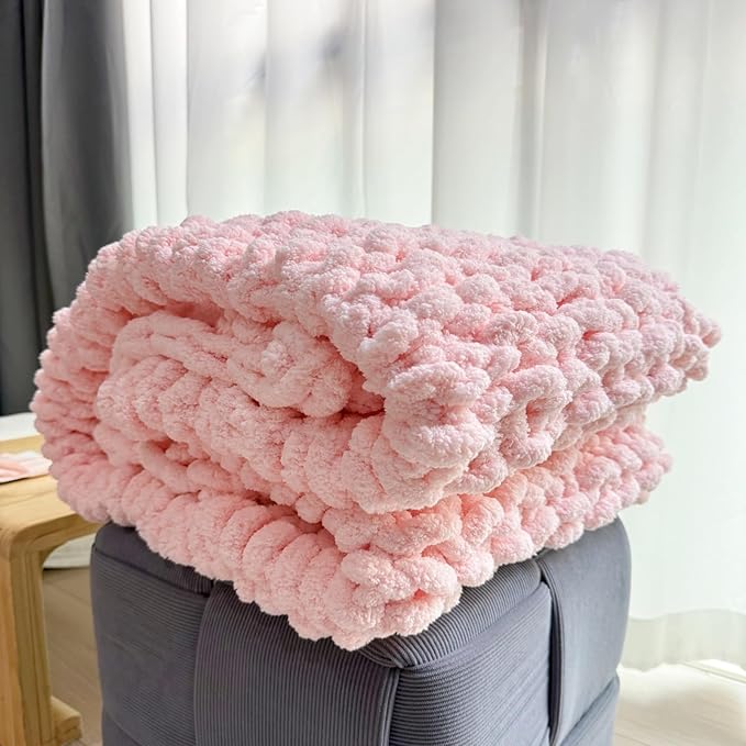 Chunky Knit Blanket Throw 48"x71", Chenille Throw Blankets, Handmade Warm & Cozy Blanket Couch Bed Home Decor, Soft Breathable Fleece Banket, Christmas for Couch Bed Sofa Best Gift (Pink)