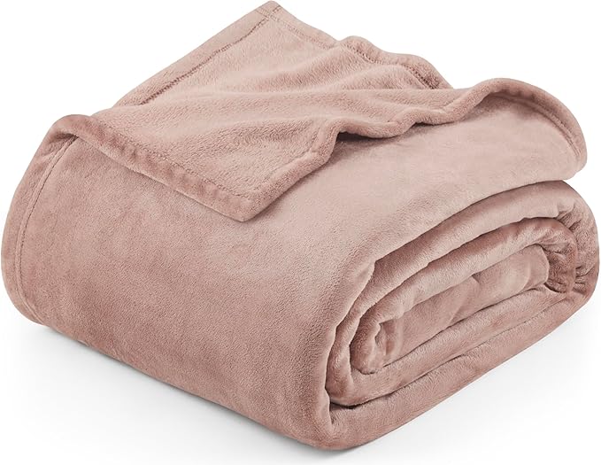 Utopia Bedding Rose Pink Fleece Blanket Twin Size Lightweight Fuzzy Soft Anti-Static Microfiber Dorm Bed Blanket for Her(90x66 Inch)