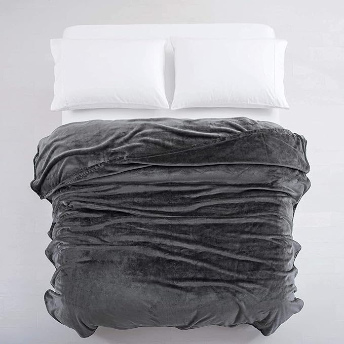 MOONLIGHT20015 Fleece Blanket King Size – Soft 400 GSM Plush Microfiber King Size Blanket, Warm Lightweight King Blanket for The Bed, 108x90 Inches, Dark Grey