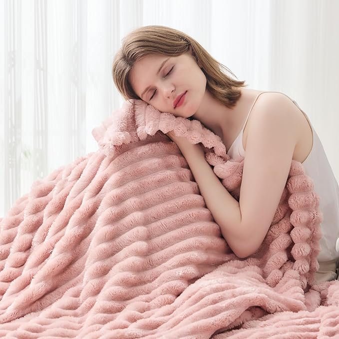 NEWCOSPLAY Super Soft Throw Blanket Pink Premium Silky Flannel Fleece 3D Ribbed Jacquard Lightweight Bed Blanket All Season Use (Pink Ribbed, Throw(50"x60"))