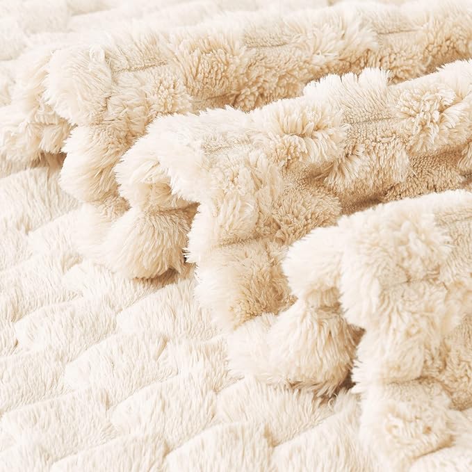 FY FIBER HOUSE Fleece Blanket Queen Size for Bed 300GSM Super Soft Plush Fuzzy Blankets and Throws for Sofa Couch Office, 90x90 Inches, Beige
