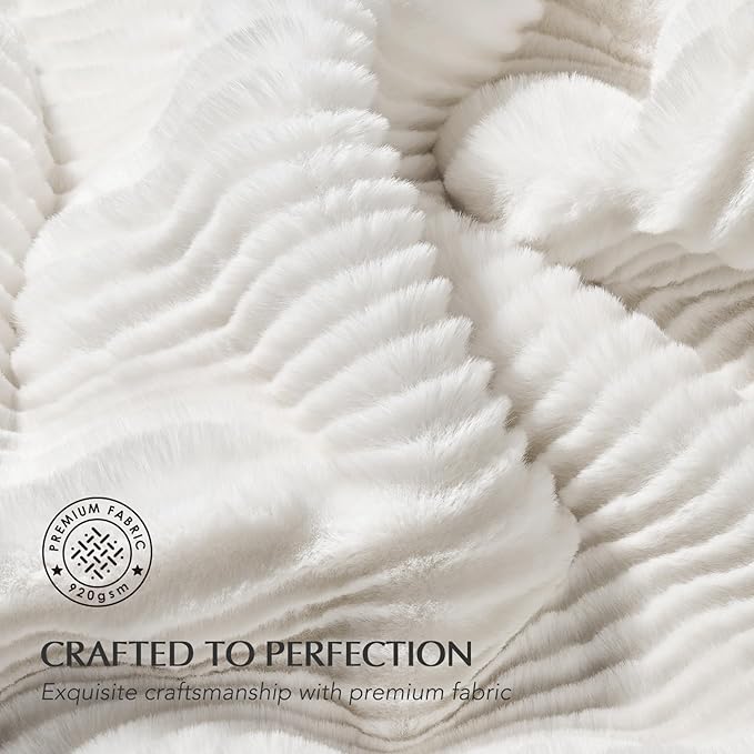 EVERGRACEHOME Ultra Soft Faux Fur Throw Blanket for Couch, Luxury Sculpted Texture Faux Rabbit Fur Blanket for Bed, Fluffy Thick Plush Warm Fuzzy Throw, 920GSM (Bright White, 60''x80'')