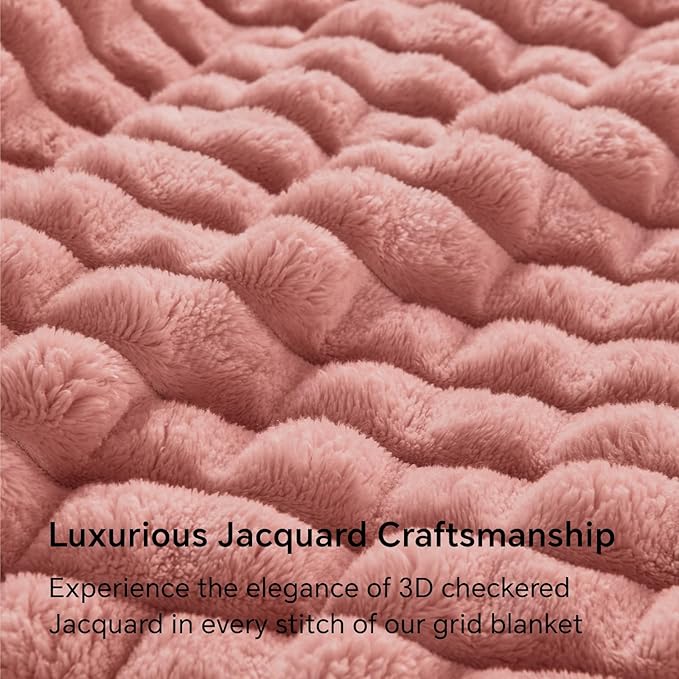 BEDELITE Dusty Pink Throw Blanket for Couch and Bed- Super Soft and Warm 3D Checkered Fluffy Fuzzy Fleece Blanket, Luxurious Plush Cozy Blanket for Room Decor Fall and Winter, 50x60 inches