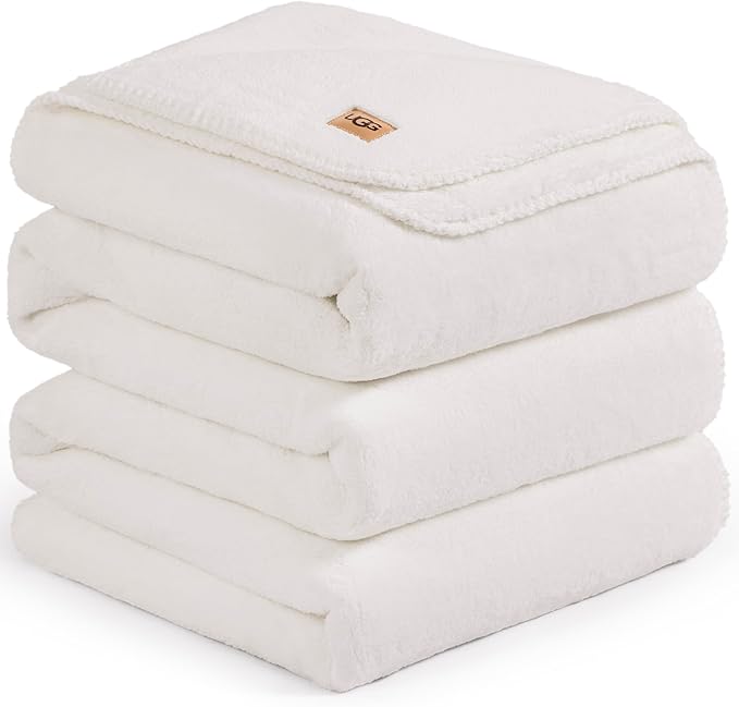 UGG Whitecap King Size Blanket for Bed, Fleece Soft Fuzzy Blankets, Luxury Warm Extra Large Throw for Couch, Hypoallergenic California King Bedding, 110" x 90", White Snow