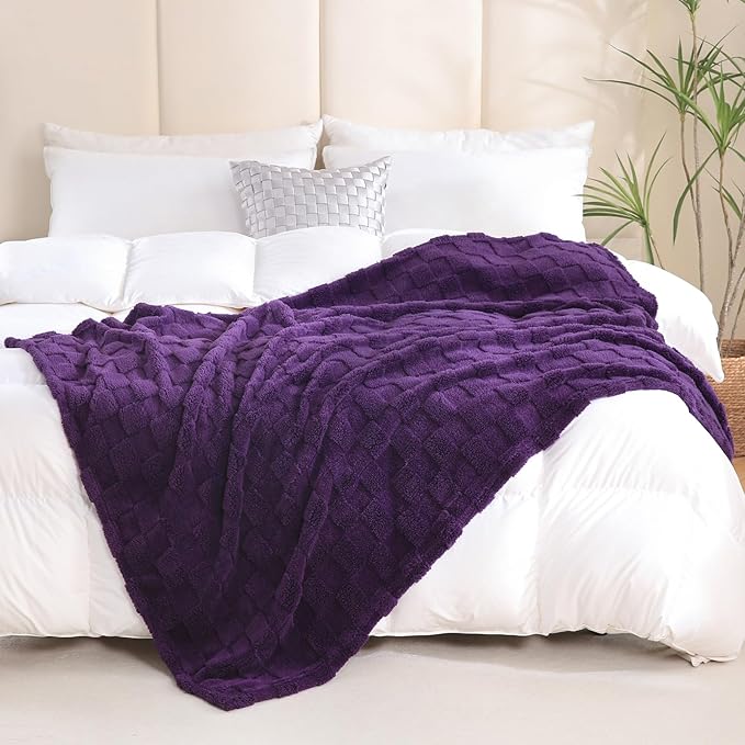 Deep Purple Fleece Throw Blanket 50”×60” for Couch Sofa Bed,Super Soft Cozy Plush Microfiber Flannel Blanket with 3D Checkered Design Lightweight for Adults,Woman,Girls